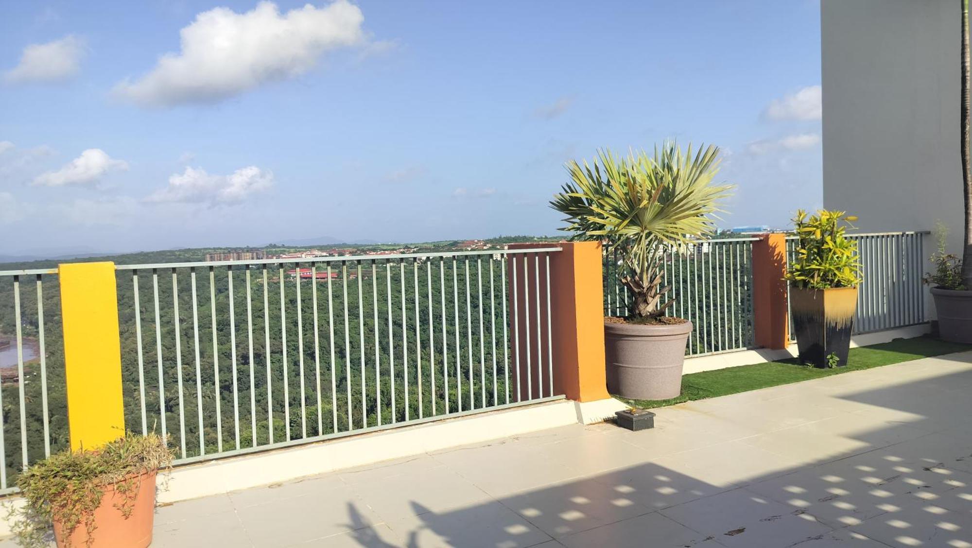 Good Stay 2Bhk Pool Apartment 10 Mins From Dabolim Airport Goa 102 Consua Exteriér fotografie