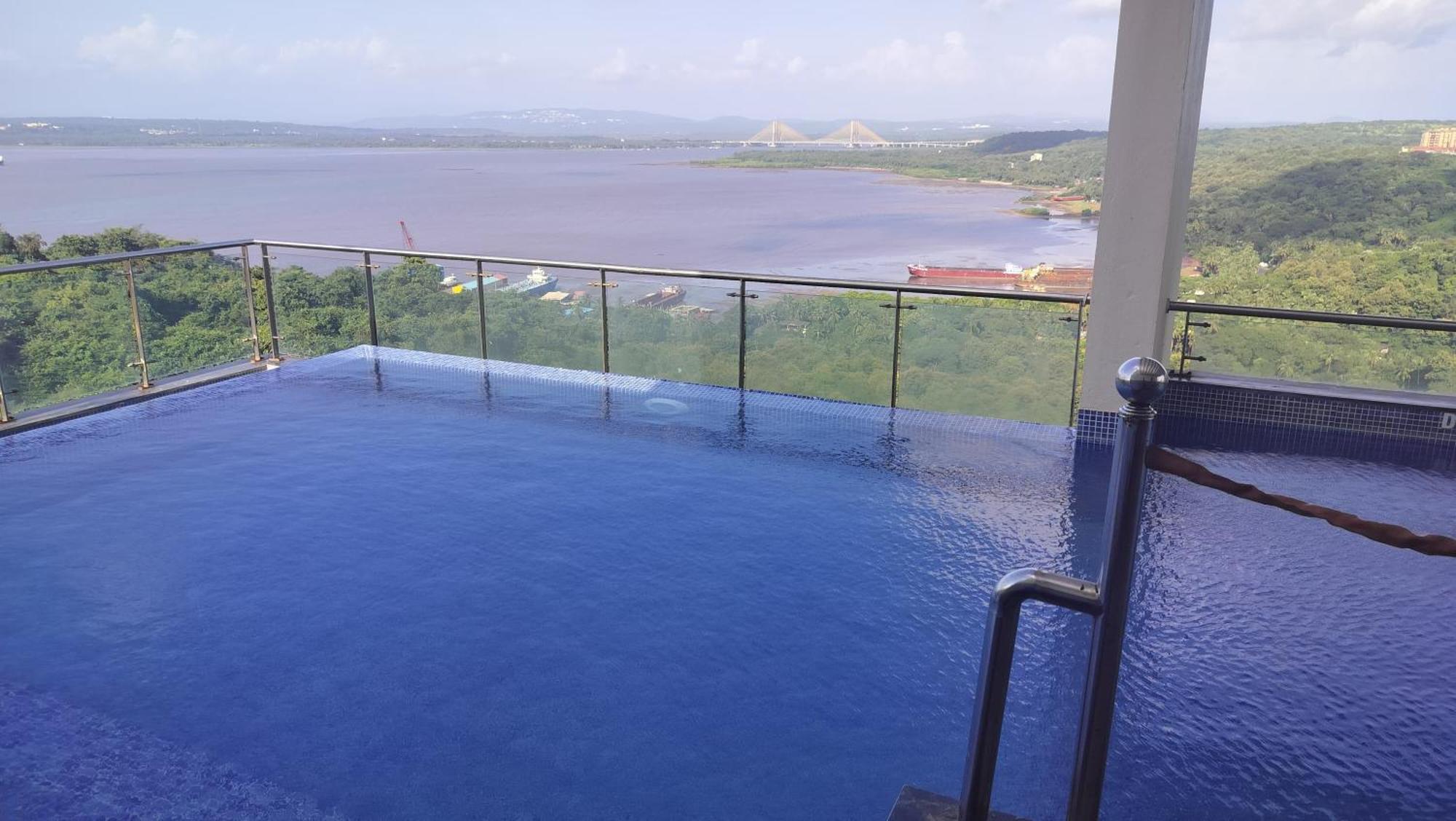 Good Stay 2Bhk Pool Apartment 10 Mins From Dabolim Airport Goa 102 Consua Exteriér fotografie